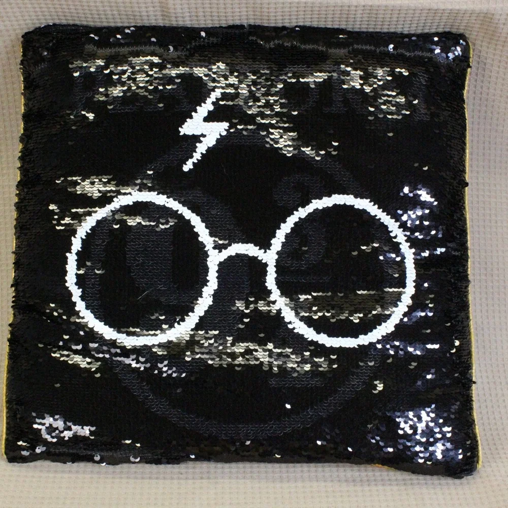 Harry Potter Reversible Sequin Pillow 16x16 Platform 9 3/4 Glasses Black Y2K
